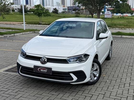 VOLKSWAGEN POLO 1.0 MPI MANUAL VOLKSWAGEN POLO 1.0 MPI MANUAL